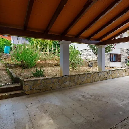 Stylish Flats With Two Bedrooms In