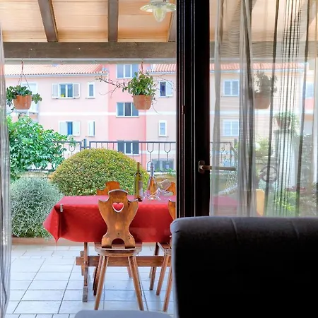 Apartment Stylish Flats With Two Bedrooms In Premantura