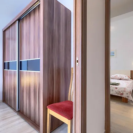 Stylish Flats With Two Bedrooms In *