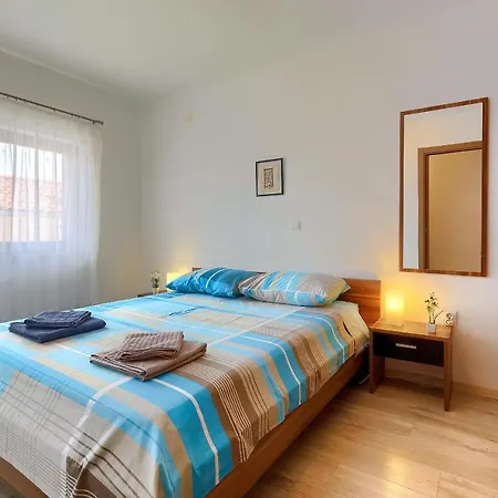 Apartment Stylish Flats With Two Bedrooms In *