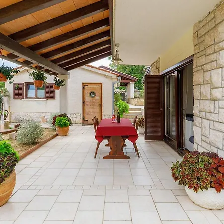 Apartment Stylish Flats With Two Bedrooms In